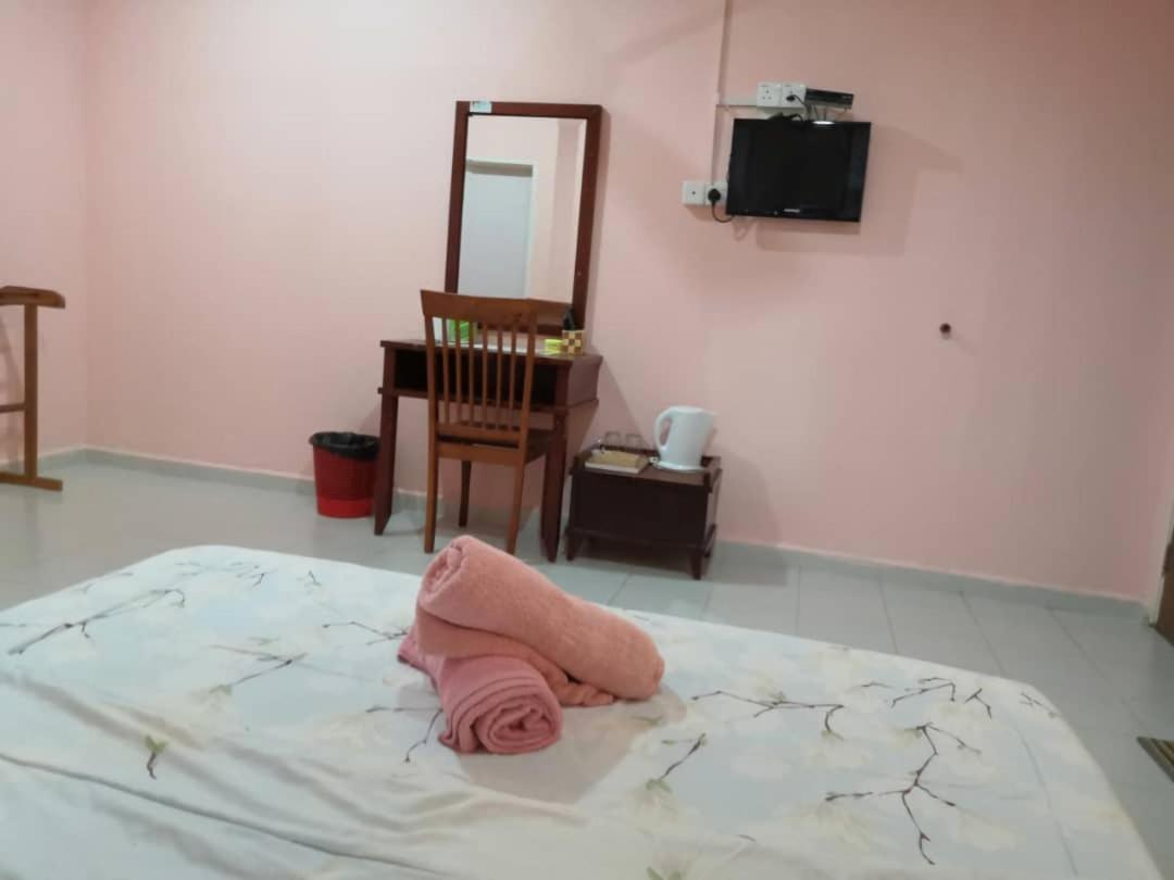 Huda Inn Pantai Cenang  Bagian luar foto