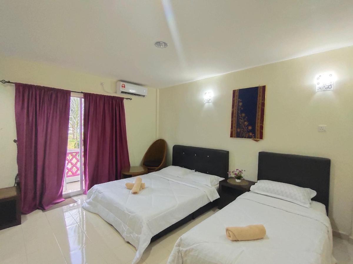 Huda Inn Pantai Cenang  Bagian luar foto