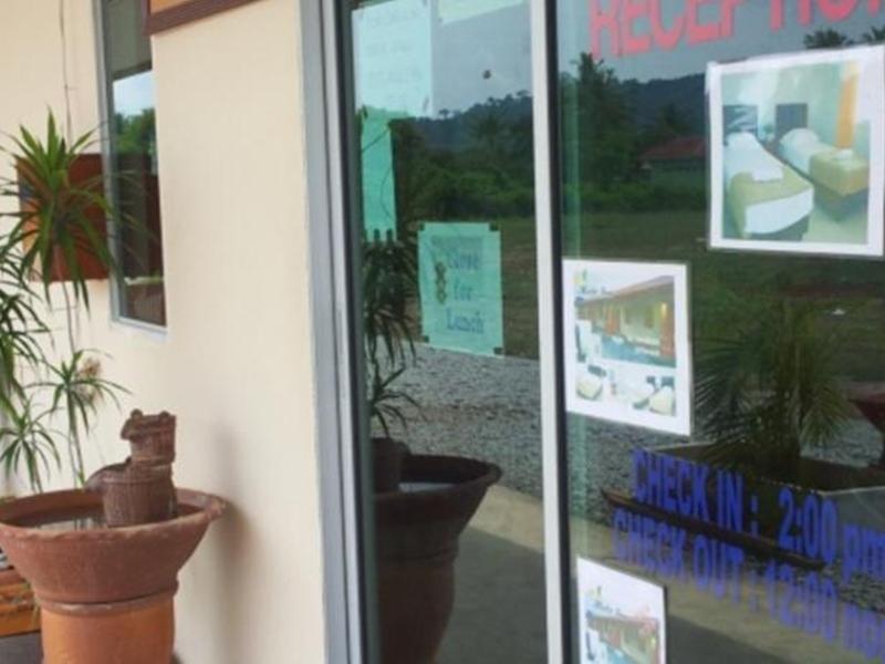 Huda Inn Pantai Cenang  Bagian luar foto
